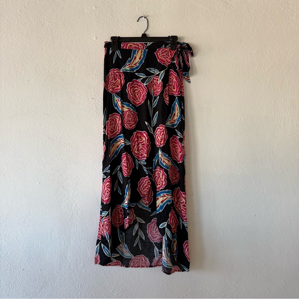 Roxy Boho Floral Wrap Maxi Skirt Women's Size M Tie Waist Hippie Festival